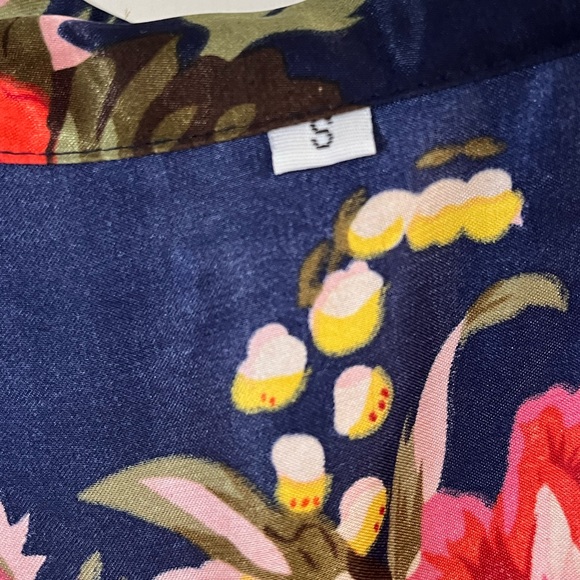 Unbranded robe - Picture 2 of 4